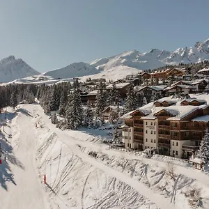 https://le-strato.hotels-rhonealpes.com