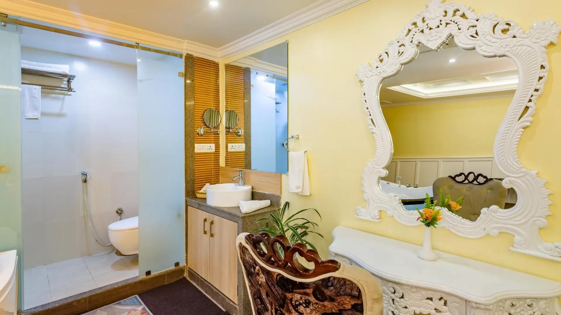 Yellow Pagoda Hotel Kathmandu
