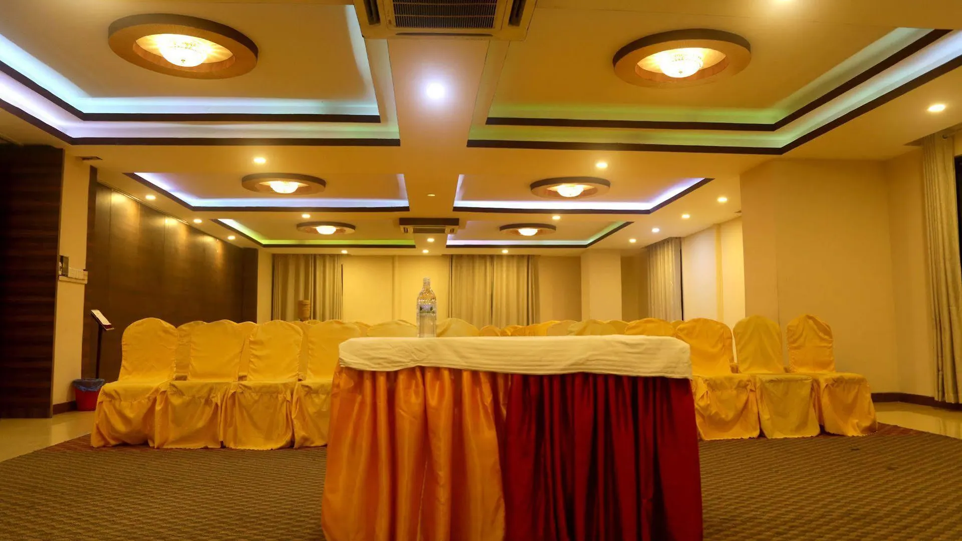 Yellow Pagoda Hotel Katmandu